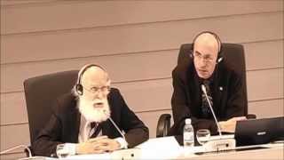 James Randi Debunking Peter Popoff's Faith Healing Scam - Q and A in Spain Lecture