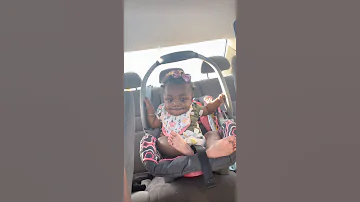 Little Kid Has Hilarious Laugh ViralHog 