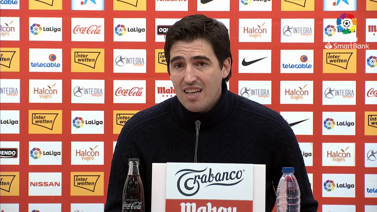 Rueda de prensa de Andoni Iraola tras el Real Sporting vs CD Mirandés ...