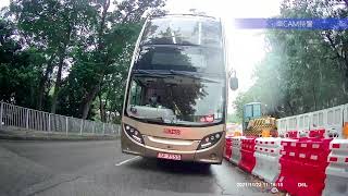車CAM直擊 - 76K巴士衝紅燈