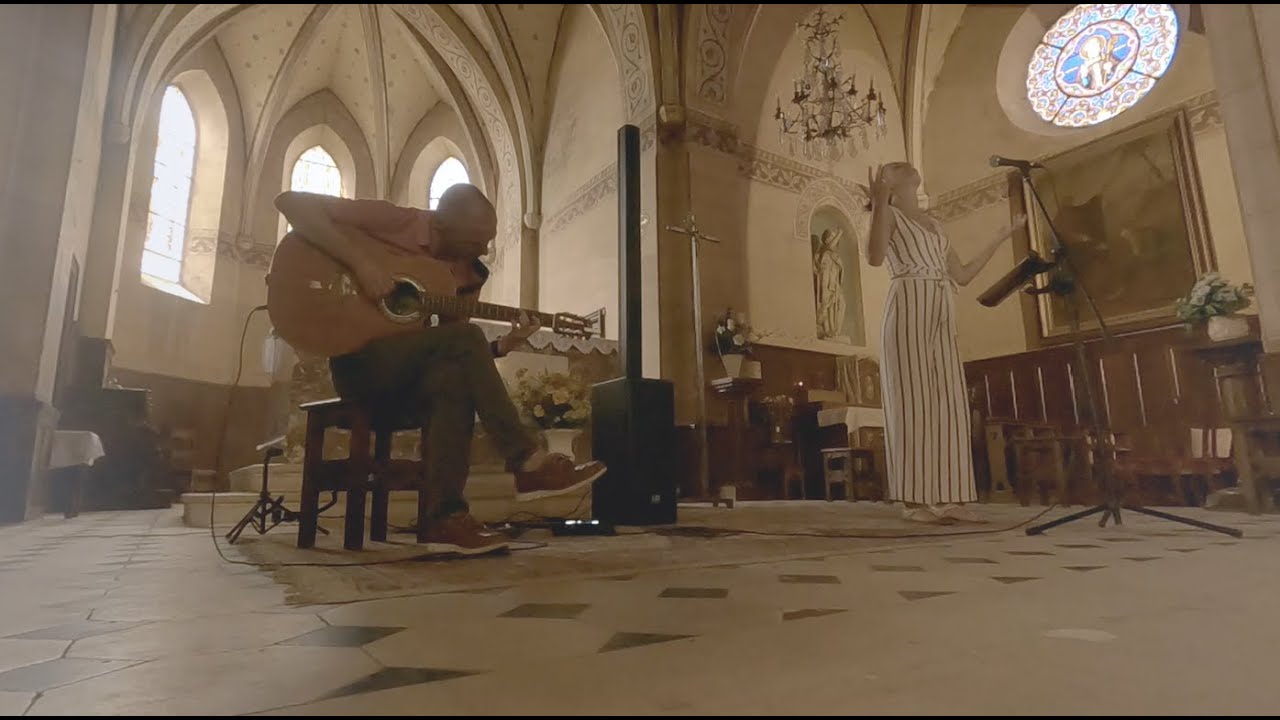 Hurt acoustique église - Christina Aguilera cover by Dream CAT'cher