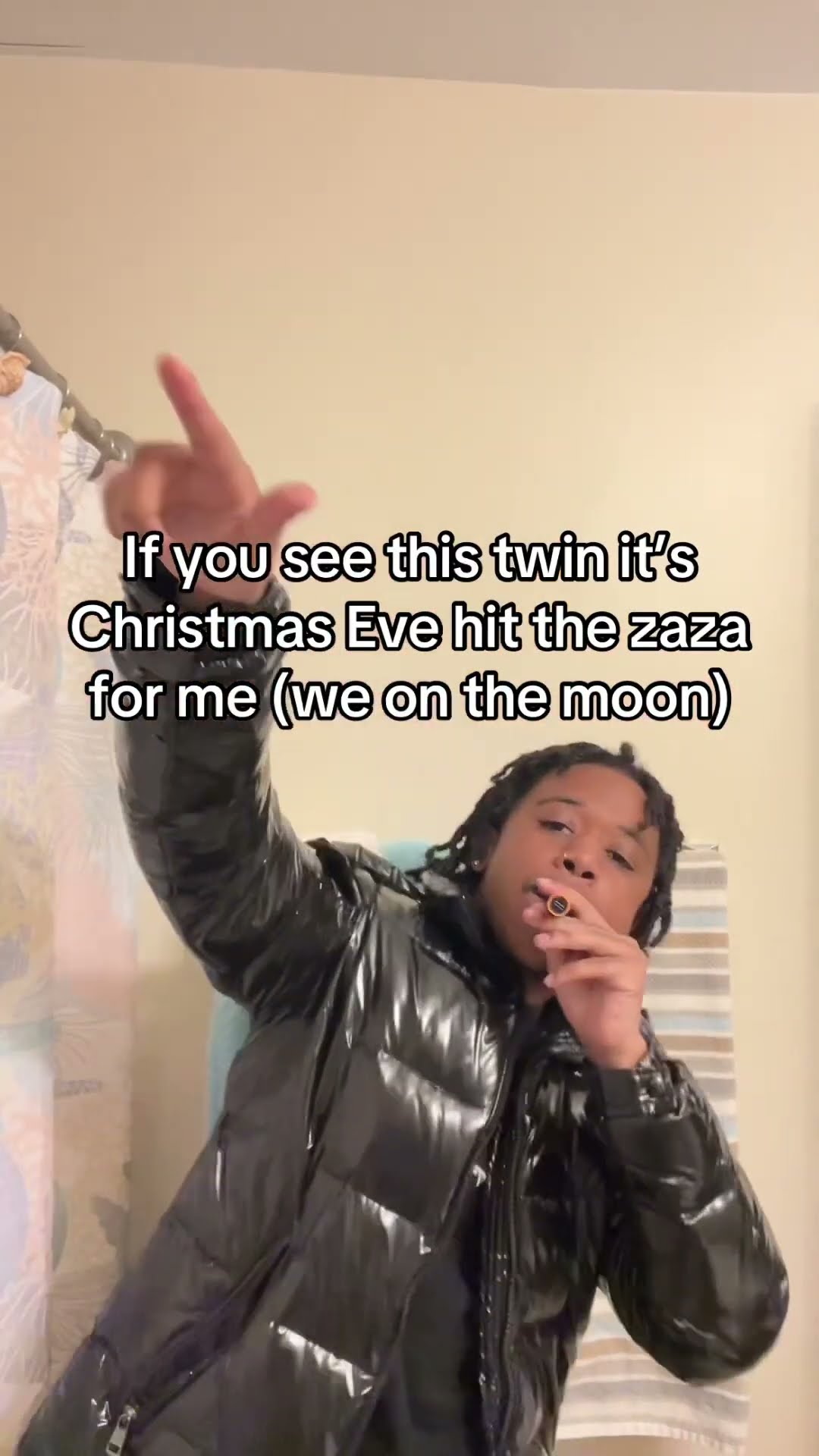 When you just vibing on Christmas Eve and seen prvnci
