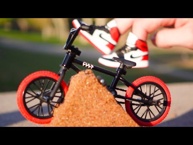 BMX Kinetic Sand | Unboxing BMX Dirt Jump | Tech Deck | BMX Finger | Flick  Tricks Dirt - YouTube