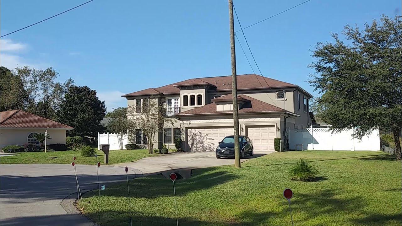 Driving around Palm Coast Florida exploring the beautiful Cypress