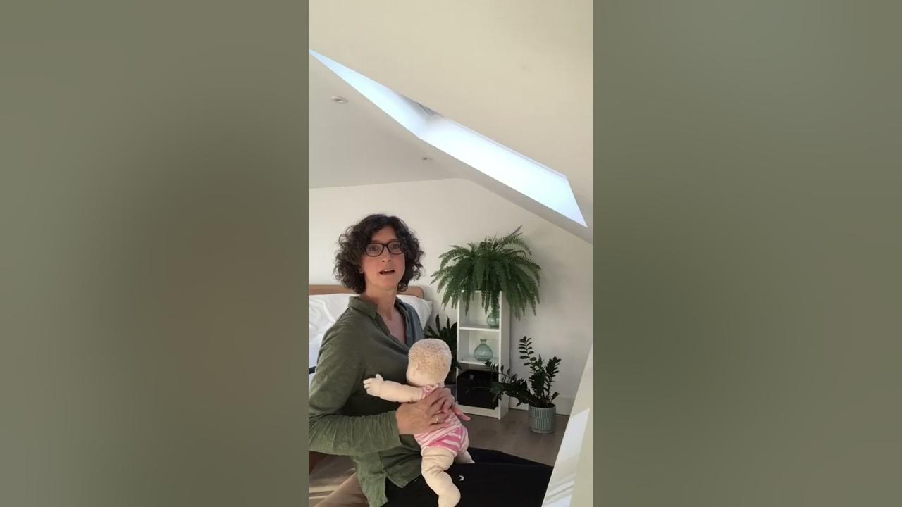 Koala hold/babyled breastfeeding/laidback breastfeeding positions