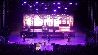 Brett Eldredge (Wanna Be That Song)