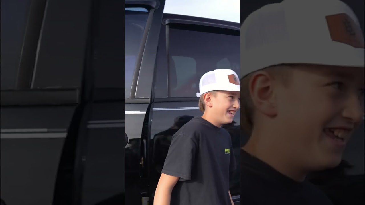 Epic Car & Truck Show: Decals, Crowds, and Mind-Blowing Drifting! 