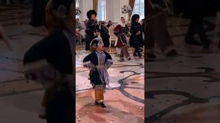Как же танцует #ловзар #свадьба #лезгинка #кавказ #танец #дагестан #чечня #lezginka #dance #kavkaz