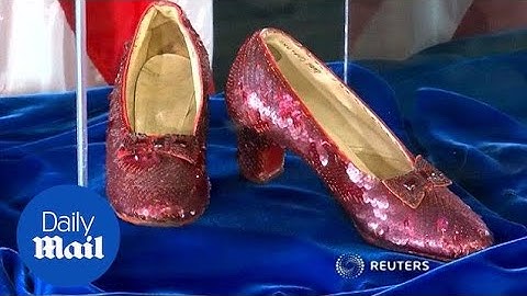 FBI recover stolen ruby slippers from The Wizard of OZ