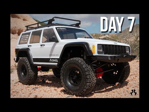 ラジコン　アキシャル scx10フルカスタム 1/10ラジコン】AXIAL SCX10 III BaseCamp Kit / Vanquish VS4-10