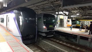 E257系5000番台OM-92編成 特急あずさ82号東大宮返却回送ミュージックホーンを鳴らして新宿駅発車