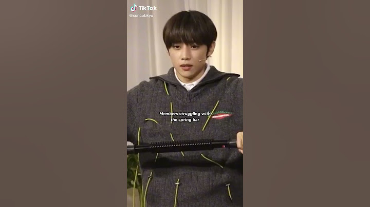 The Boyz struggling with spring bar ft Hyunjae