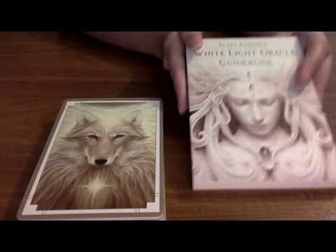 WHITE LIGHT ORACLE CARDS FIRST IMPRESSION REVIEW 🔮🌬 HONEST OPINION & DECK FLIP THROUGH