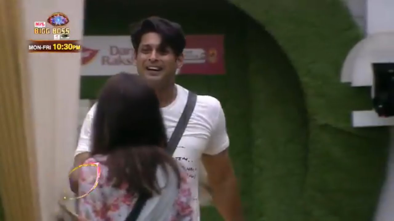 Bigg Boss 14 tonight sneak Peak | Sidahrth Shukla की टीम ने जीता Nomination Task, मनाया जीत का जश्न