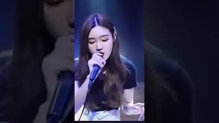 Cute korean girl sing let me down slowly song❤️❤️💙💙❤️💙💙💙💙💙 #letmedownslowly #cutegirl #song