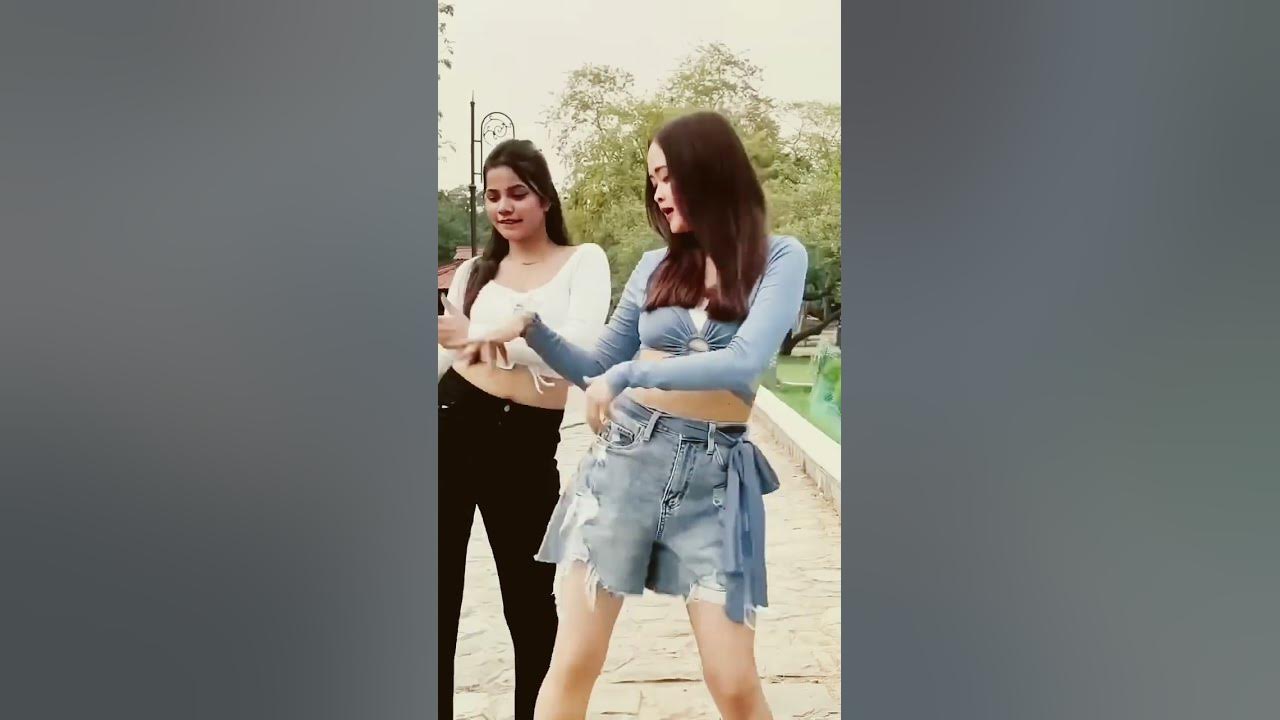 #dance #love ❤ #sister #newsong #twins #haryanvisong #song #punjabimusic #sanayaazargaa24 #sanayaaz