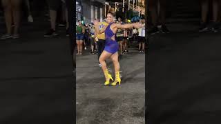 Ensaio De Rua No Sambarimbó - Mayara Lima