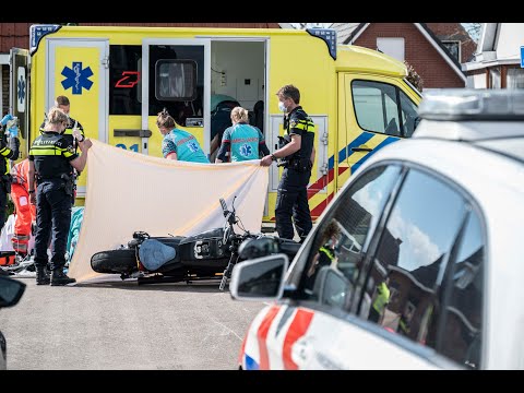 Motorrijder crasht na achtervolging op gestolen motor door Farmsum en Delfzijl