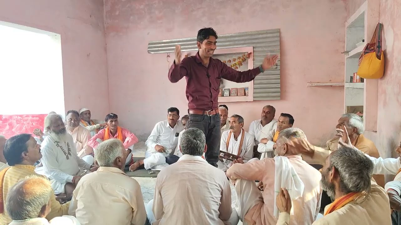 अरविंद यादव ने सुनाया फिरोजाबाद में सुंदर जोड़ी 