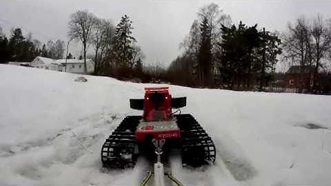 blizzard SR and redcat rockslide in snow