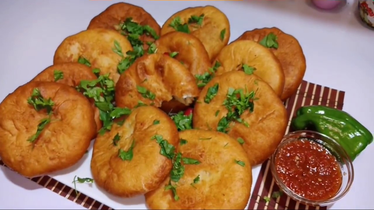 الفطاير المقلية بالفراخ والجبنة  😋😋طريقة سهلة وطعمها جنااااان  👍👍من مطبخي فاطمة أبوحاتي