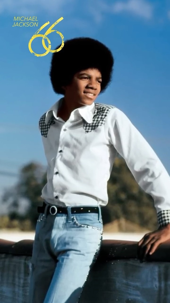 Music and me - Michael Jackson 66 - YouTube