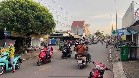 Lô góc đẹp, giá rẻ. Nằm gần chợ Vsip2. Cần bán gấp