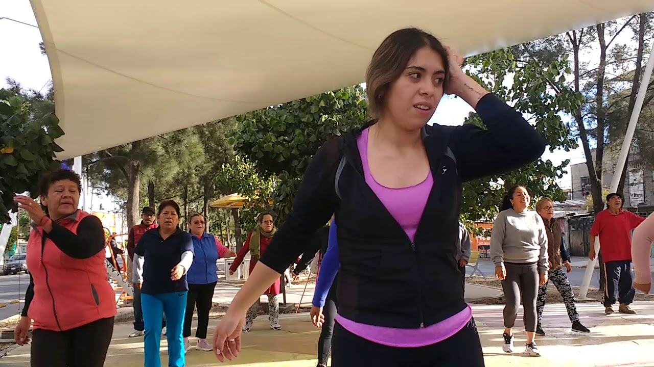 Clase de Zumba Nezahualcóyotl Esthela YouTube