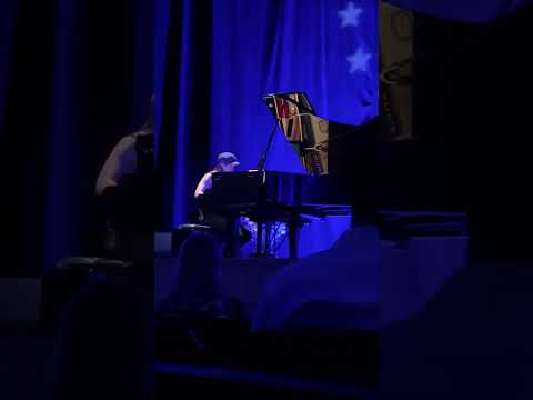 Holly Bowling Franklins Tower Grateful Dead Intro At Piano Recital Newport Folk Festival 2023 Holly Bowling Franklins Tower Grateful Dead Intro At Piano Recital Newport Folk Festival 2023
