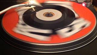 The Conquerors - I Feel In Love (TIS 198)