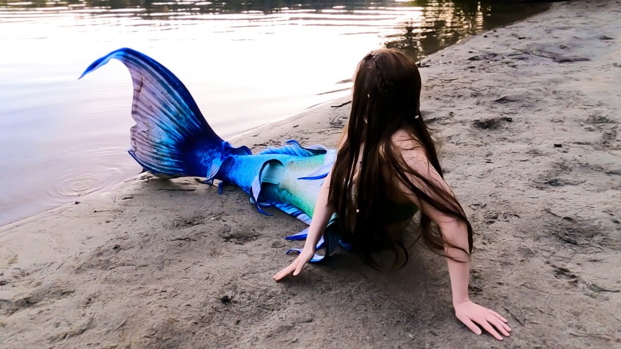 Mermaid at the Beach | Mermaid Videos