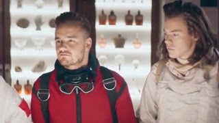 One Direction's Between Us Perfume Ad - Why is Niall Crying?!(Celebs Who've Dissed One Direction ▻▻ https://youtu.be/kb6CV1_TA3c More Celebrity News ▻▻ http://bit.ly/SubClevverNews One Direction traveled to and ..., 2015-06-25T18:46:50.000Z)