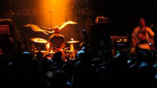 Beartooth - Dead live on February 28 2015 in Toronto