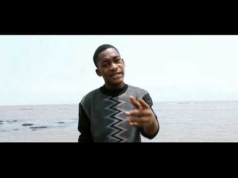 Fr Mack Branham dans " QU'AS TU FAIS JOSEPH".