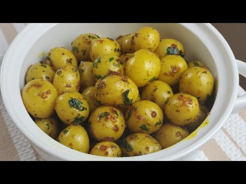 Vídeo: Como Cozinhar Bolas De Batata Com Cogumelo Facilmente