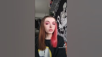 I still play though😅 #youtube #youtubeshorts #alternative #apex #apexlegends #gamer #gaming #gamers