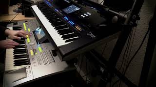 Video thumbnail of "HELP! (Beatles) - Yamaha Genos & Tyros"