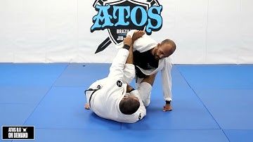 Modified Spider Guard with Foot on the Lapel - Andre Galvao