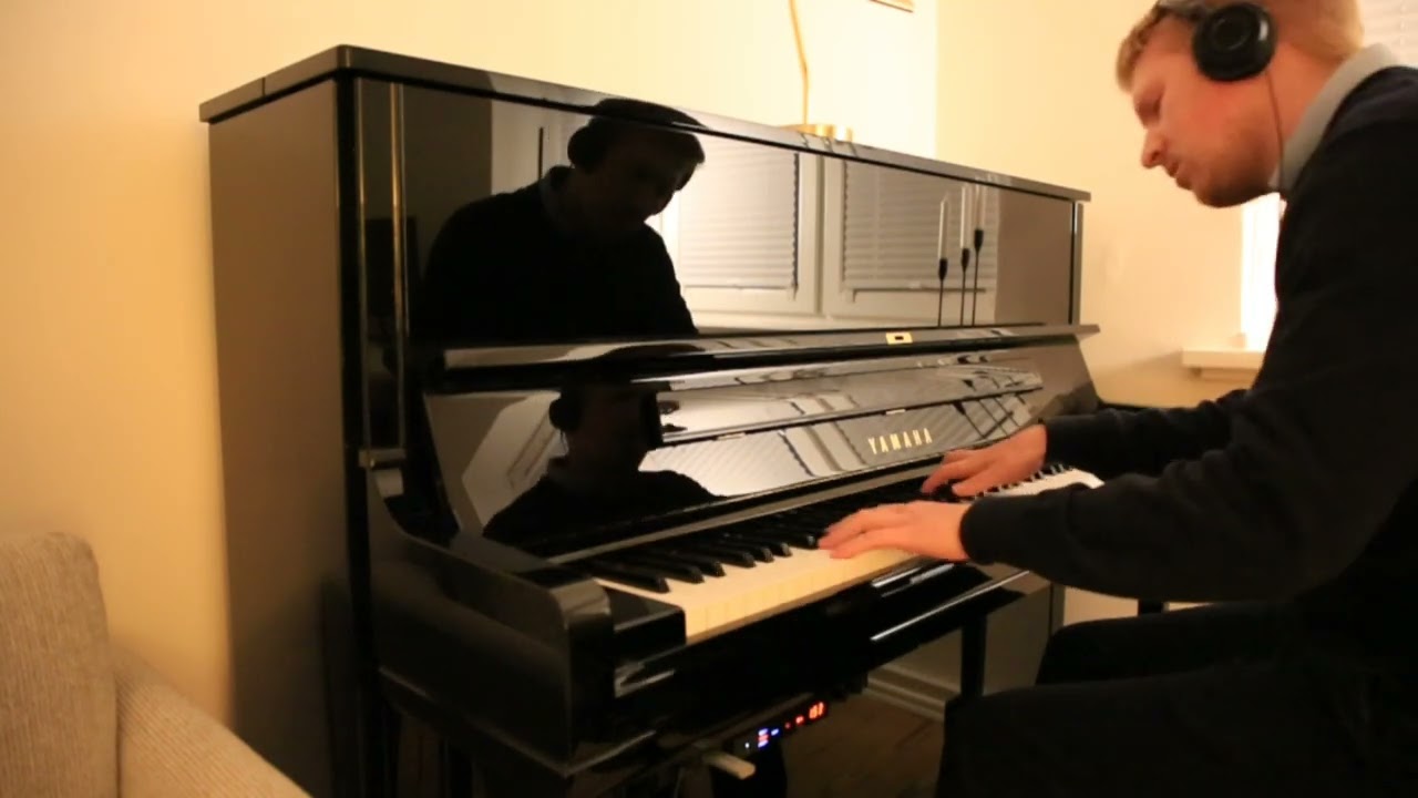 The Christmas Song - Shawn Mendes & Camila Cabello | Piano Cover by Julian Zeger