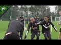 Mesut Ozil trains after being left out of PL squad | Rapid Wien v Arsenal | Europa League