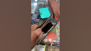 Motorola edge 50 pro fusion display change #motorola #motoedge50fusion #youtubeshorts #kundanggn