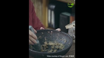 1,000-year-old pounded tea from the Tujia ethnic group