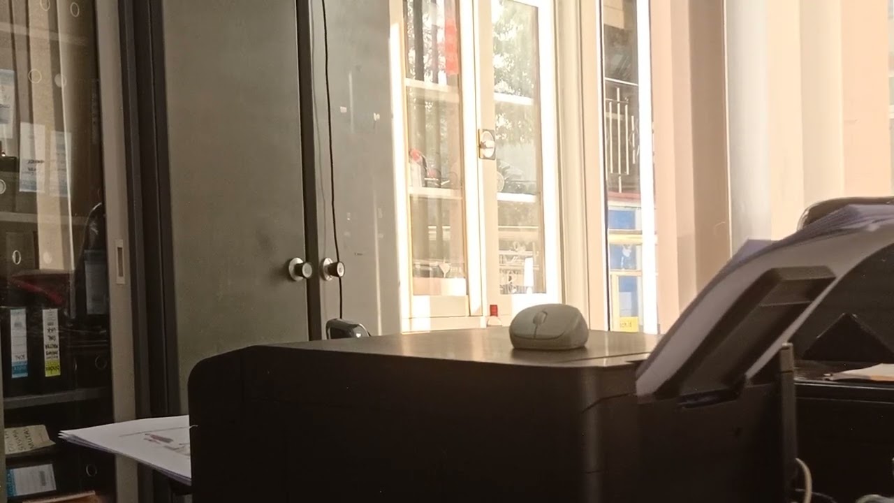 SFX Suara Printer dan Suara Pegawai saat Ngeprint di Kantor