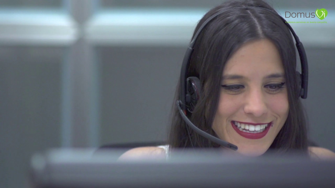 ¿Cómo funciona el servicio de Teleasistencia DomusVi?