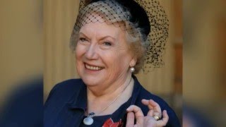 Celebrity Tributes paid to This Morning agony aunt Denise Robertson Profile