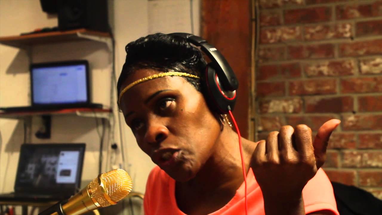 IMMENSE MUSIC W SPECIAL GUEST PHE.W