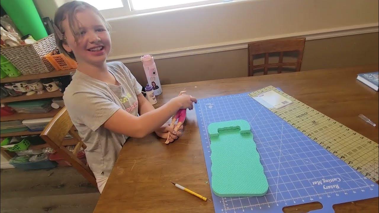 DIY Barbie Pool Floatie! Garden Kneeling Pad Makeover Project/Frugal