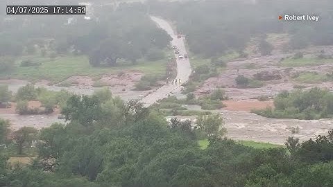 Timelapse video shows Texas floodwaters rising over causeway | REUTERS