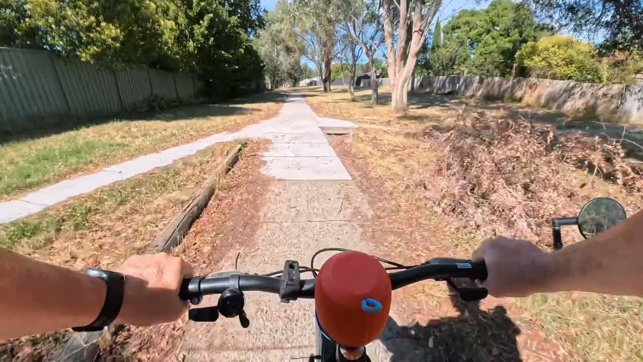An Early Morning Ride in Canberra 