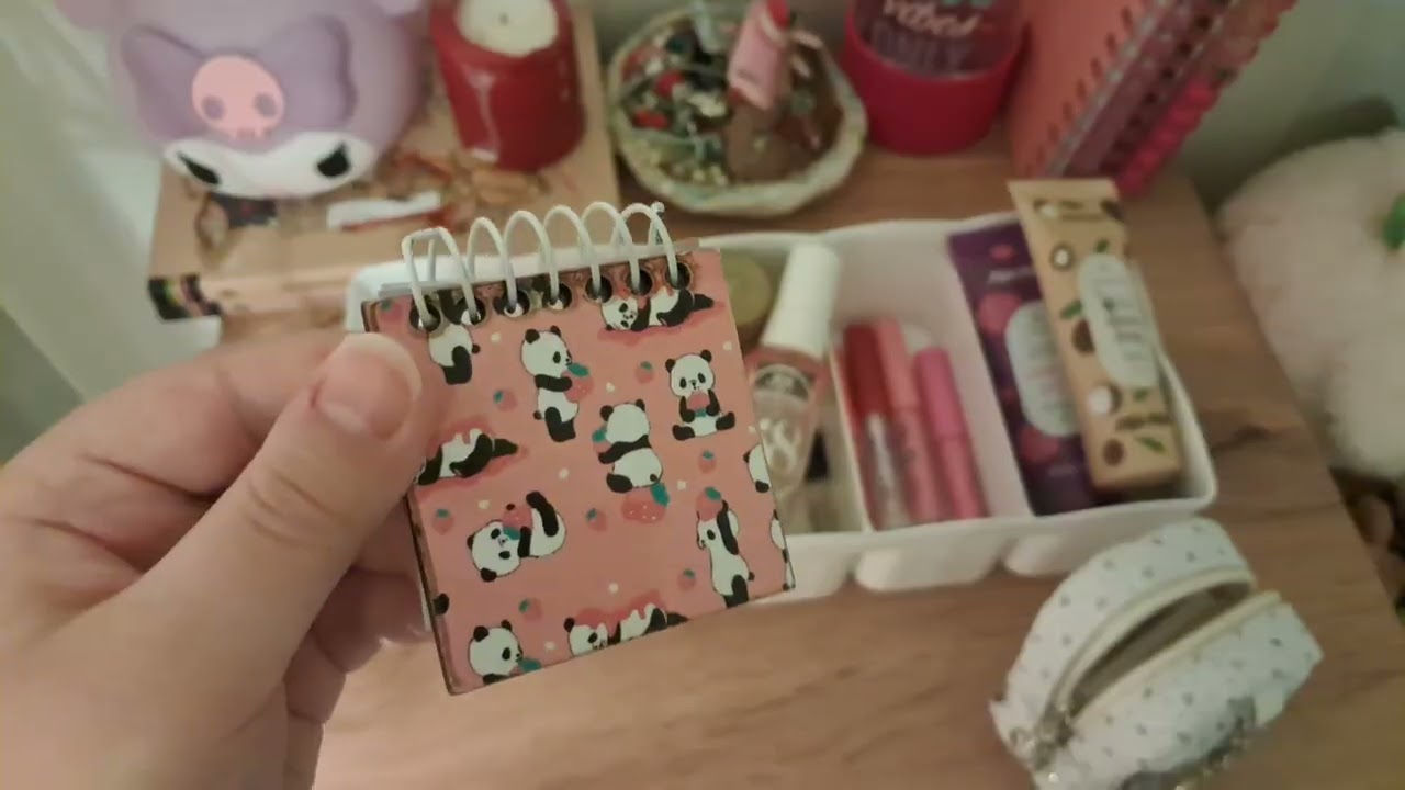 Organising my bedside table 💕🛍